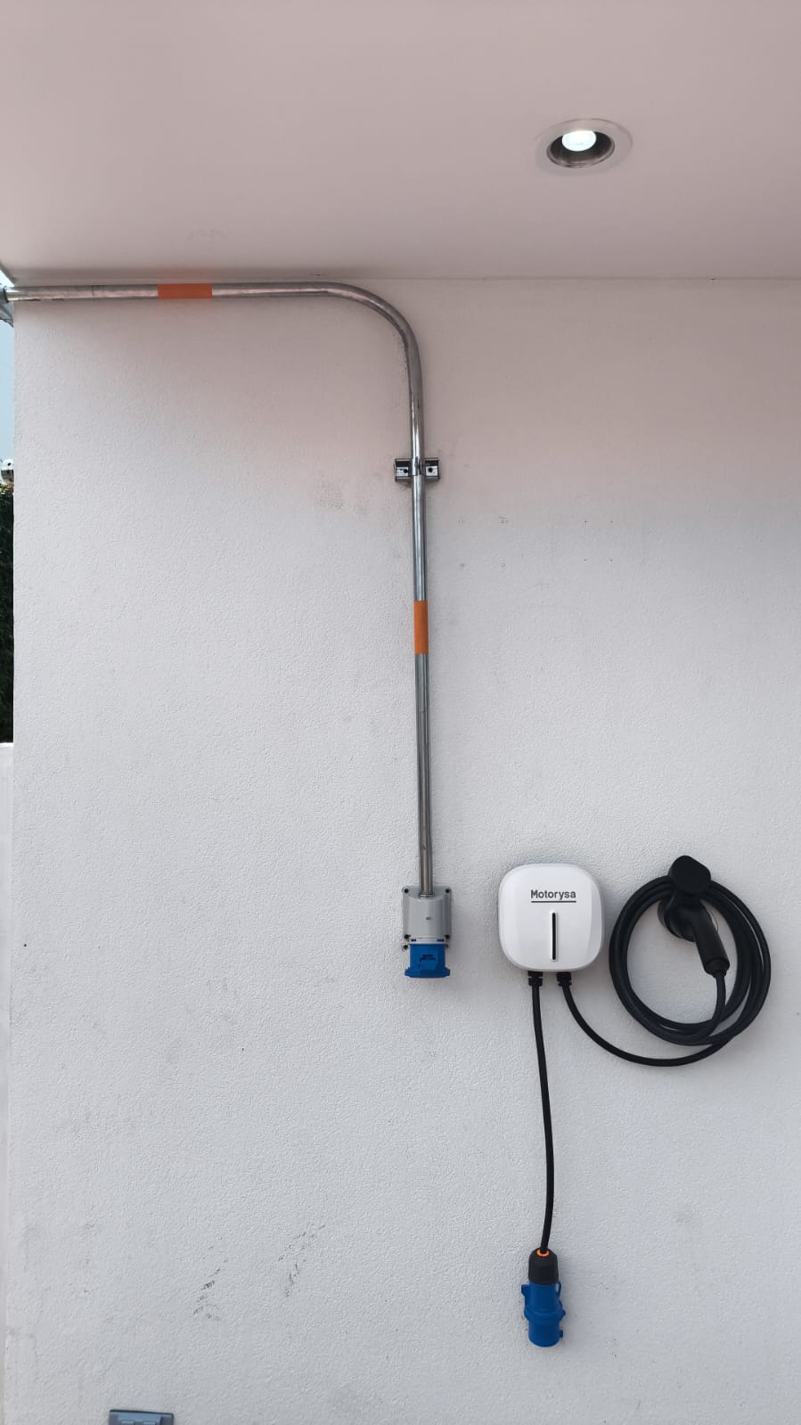 Proyecto Solar La Florida — Cargador vehículo eléctrico
